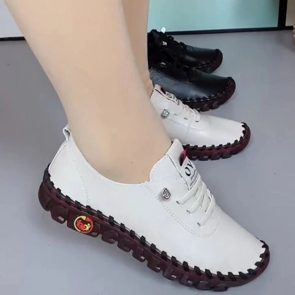 Chaussures en cuir légères et confortables pour femmes